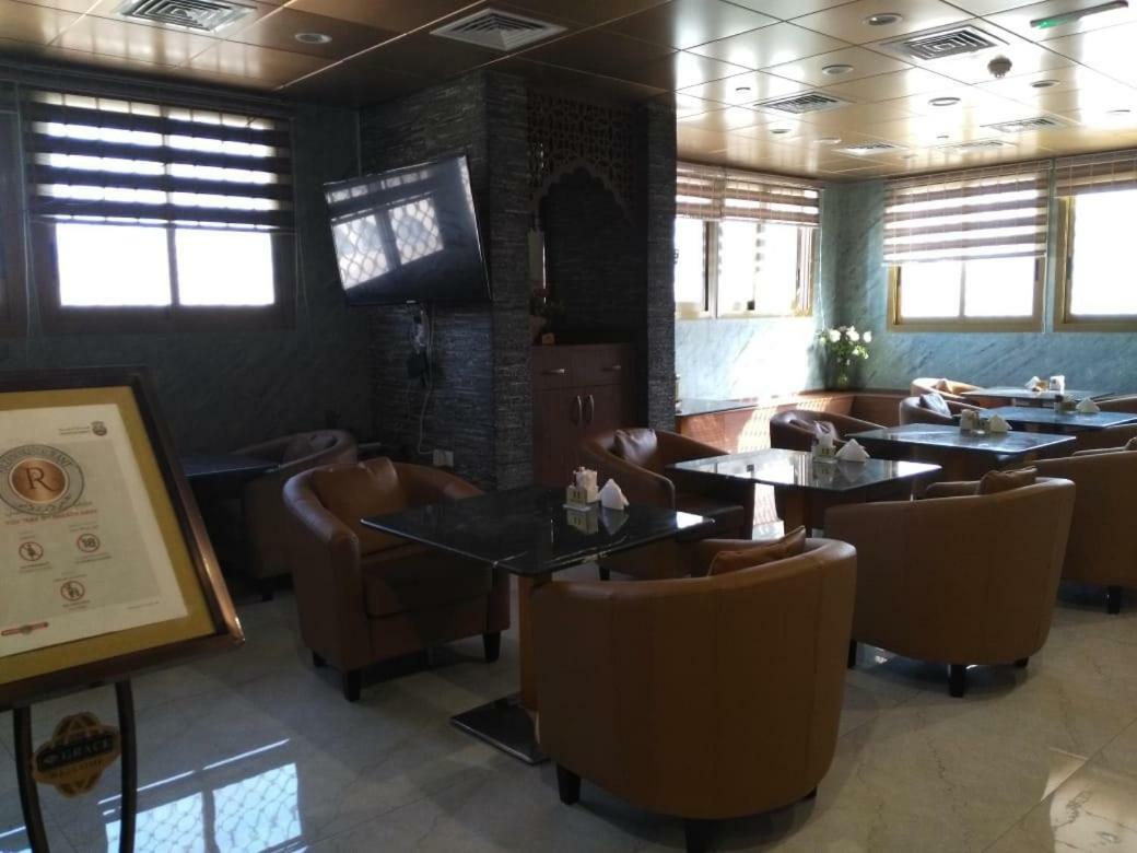 Flamingo Hotel Apartment Abu Dhabi Ngoại thất bức ảnh